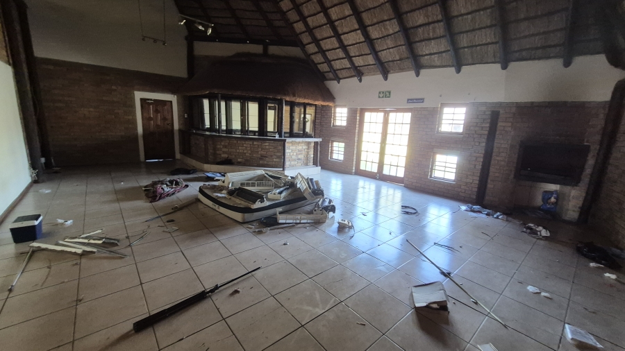 7 Bedroom Property for Sale in Riebeeckstad Free State